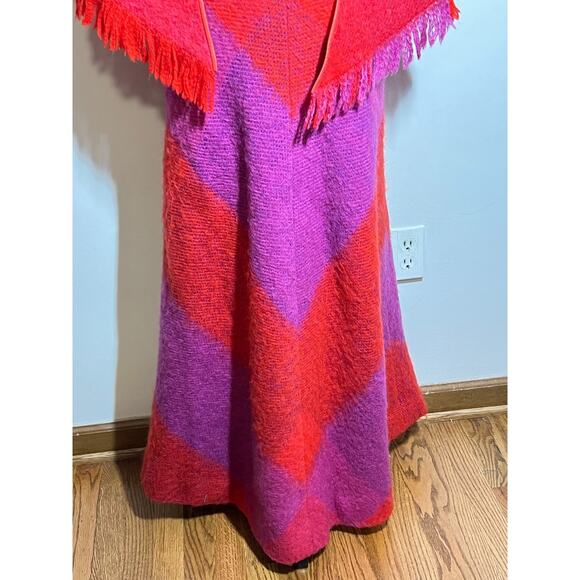 VTG Lena Rewell Finland Red/Purple Wool Shawl and Long Skirt XS/S Stunning! - Picture 7 of 10